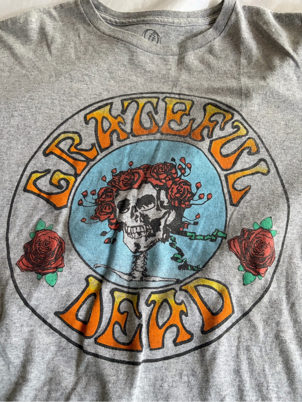 Grateful Dead Gray Tee with Orange Yellow Logo and Red Rose Skull Size XL